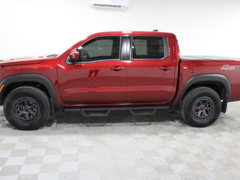 Used 2025 Nissan Frontier PRO-4X AWD/4WD image 30