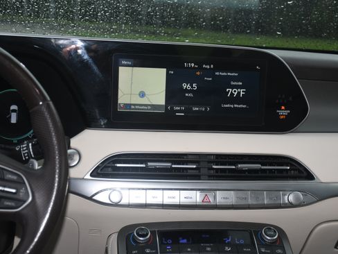 Used 2020 Hyundai Palisade Limited FWD image 19
