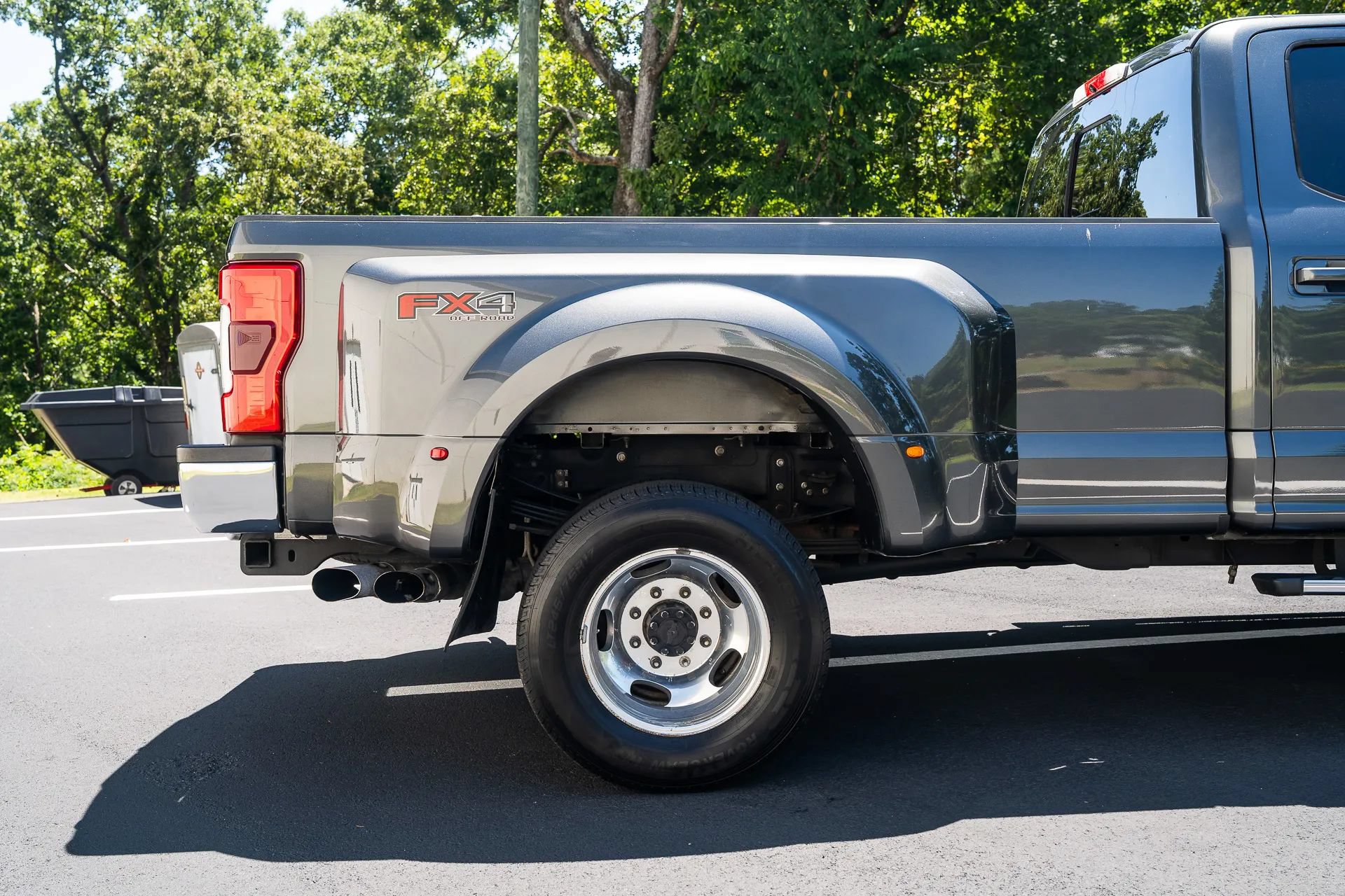 Used 2017 Ford F350 Lariat w/ Lariat Ultimate Package AWD/4WD image 10
