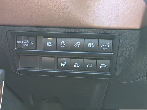 Used 2022 Toyota Tundra 1794 Edition image 24