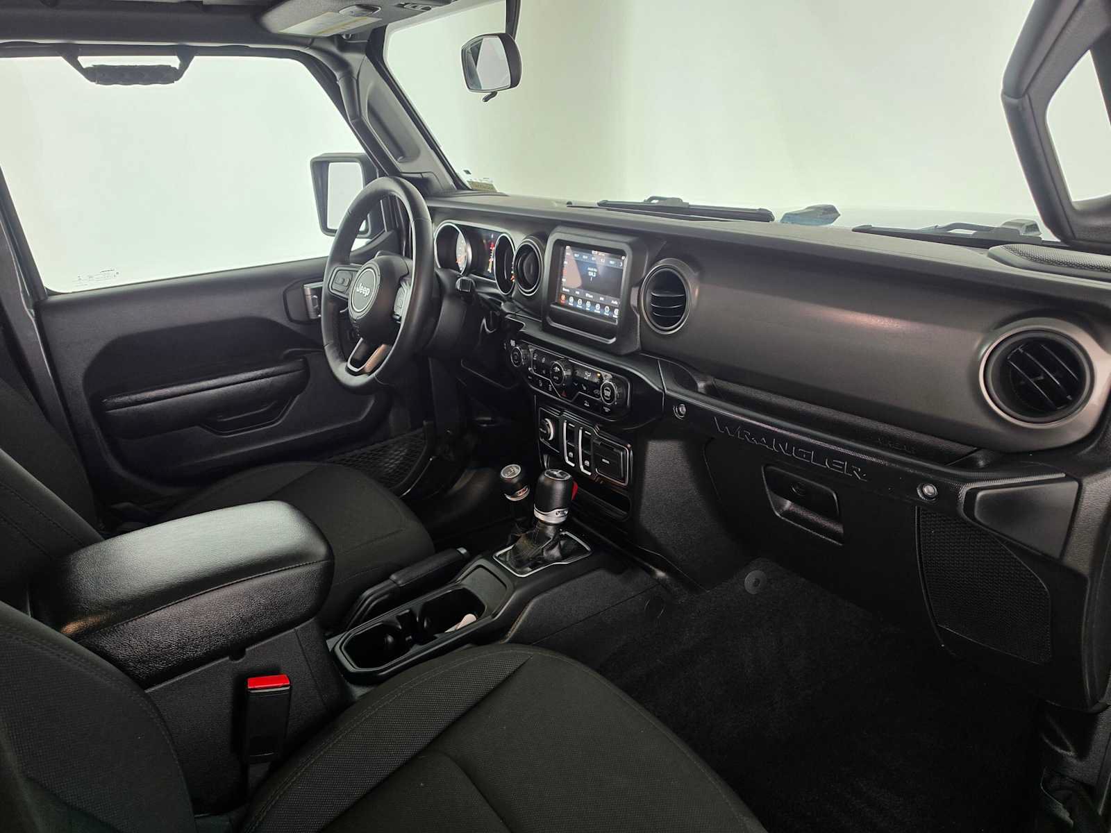 Used 2023 Jeep Wrangler Sport AWD/4WD image 11