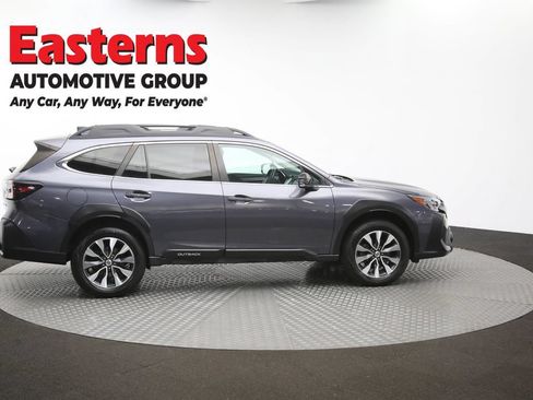 Used 2023 Subaru Outback Limited AWD/4WD image 41