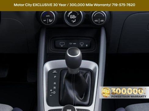 New 2025 Hyundai Venue Limited image 20