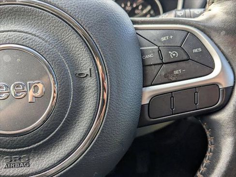 Used 2019 Jeep Compass Latitude w/ Popular Equipment Group image 12