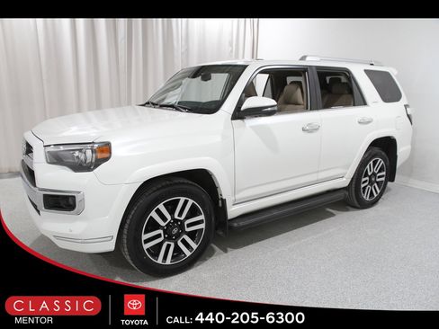 Certified 2023 Toyota 4Runner Limited image 3