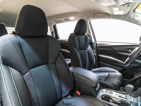 Used 2024 Subaru Ascent Premium w/ Convenience Package image 15