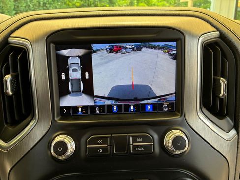 Used 2021 GMC Sierra 3500 Denali w/ Denali Ultimate Package AWD/4WD image 23
