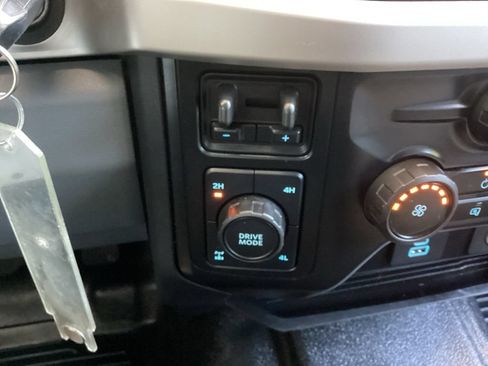 Used 2024 Ford F250 XL w/ FX4 Off-Road Package AWD/4WD image 61