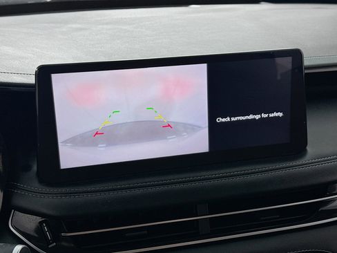 Used 2023 INFINITI QX60 Pure AWD/4WD image 2
