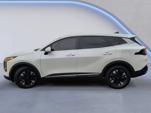 Used 2026 Kia Sportage LX FWD image 10