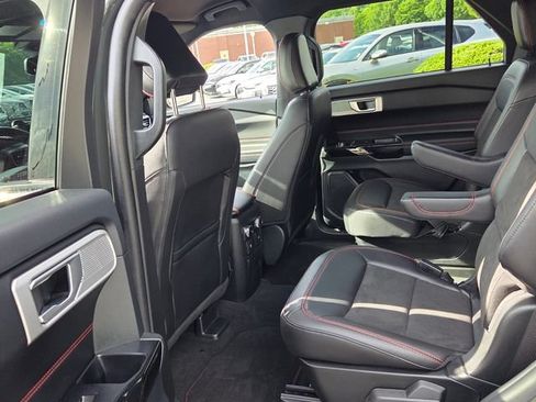 Used 2023 Ford Explorer ST-Line w/ Class IV Trailer Tow Package RWD image 7