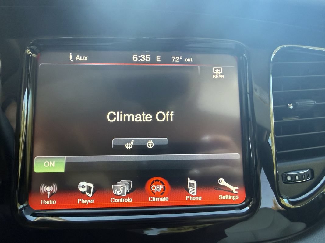 Used 2013 Dodge Dart Limited w/ Premium Group FWD image 36