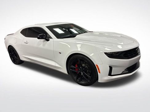 Used 2023 Chevrolet Camaro LT w/ RS Package RWD image 7