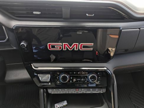 New 2026 GMC Sierra 1500 AT4 w/ AT4 Premium Package image 23