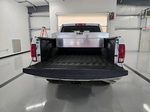 Used 2022 RAM 1500 Tradesman w/ Chrome Appearance Group AWD/4WD image 7