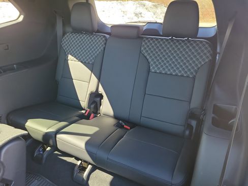 New 2026 GMC Acadia Denali w/ Super Cruise Package image 29