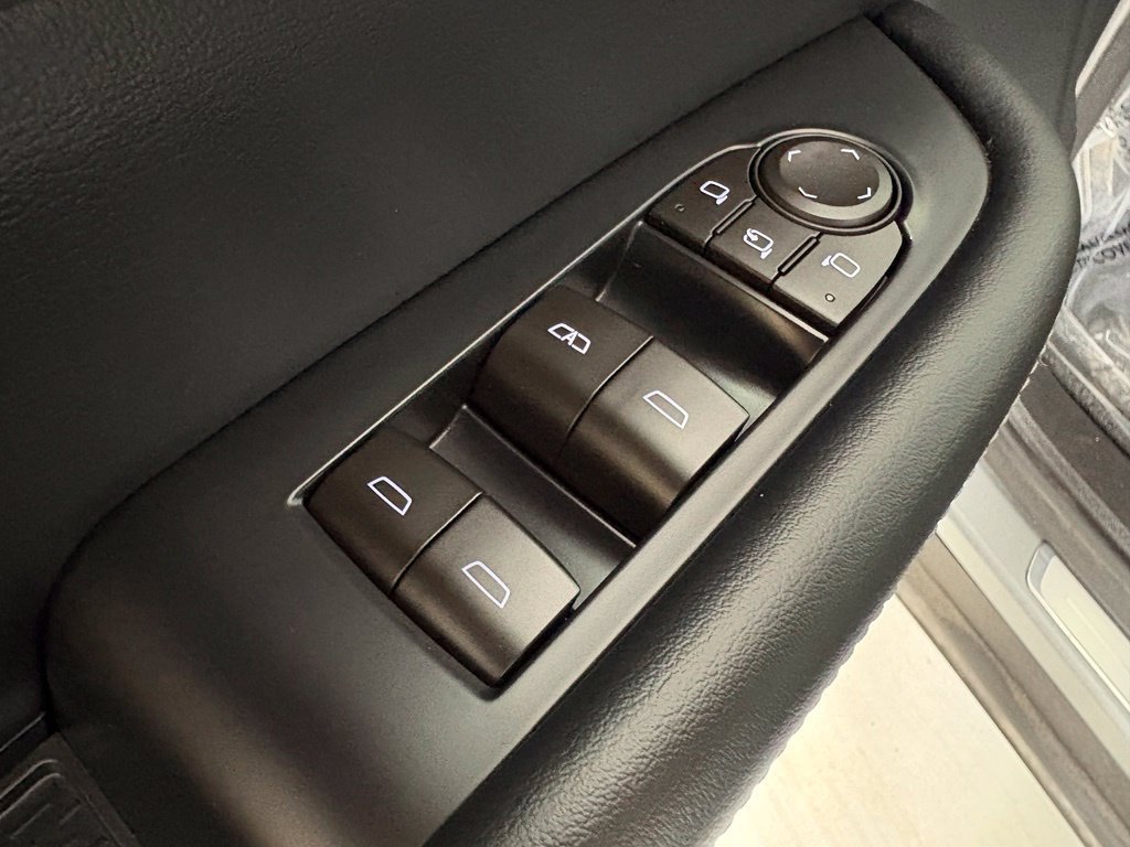 Used 2026 Buick Enclave Preferred FWD image 21
