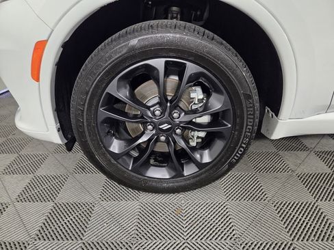 Certified 2025 Dodge Durango GT w/ Blacktop Package image 9