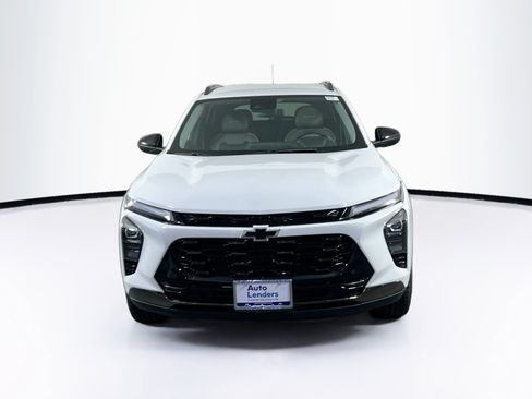 Used 2024 Chevrolet Trax ACTIV w/ Driver Confidence Package FWD image 2