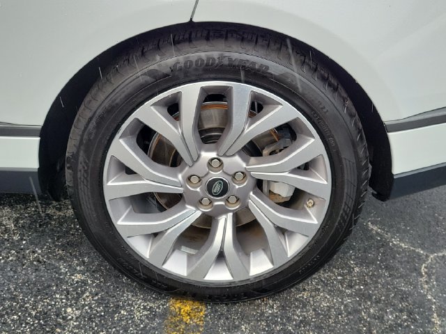Used 2018 Land Rover Range Rover Autobiography AWD/4WD image 8
