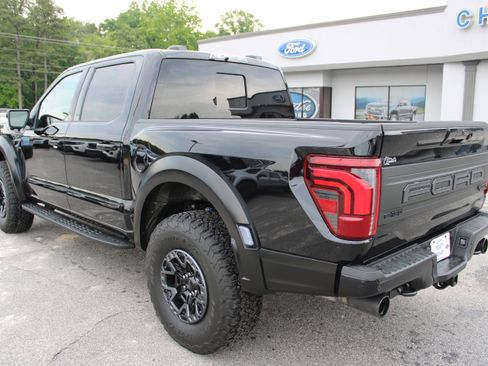Used 2025 Ford F150 Raptor w/ Equipment Group 803A Raptor R AWD/4WD image 9