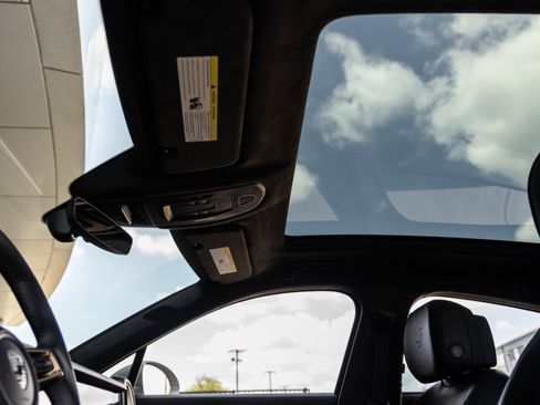 New 2026 Porsche Cayenne Turbo image 28