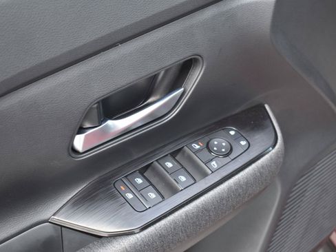 New 2027 Nissan Kicks SV FWD image 23