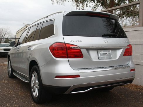 Used 2015 Mercedes-Benz GL 450 4MATIC image 32