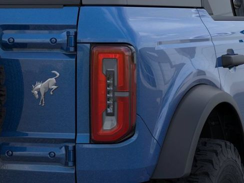 New 2026 Ford Bronco Badlands AWD/4WD image 23