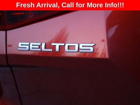 Used 2022 Kia Seltos S image 13