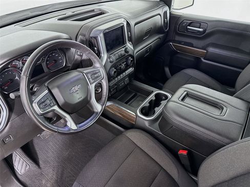 Used 2021 Chevrolet Silverado 1500 LT Trail Boss image 10