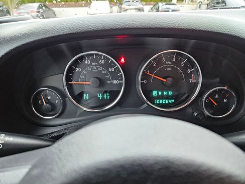 Used 2017 Jeep Wrangler Unlimited Sport w/ Max Tow Package image 18