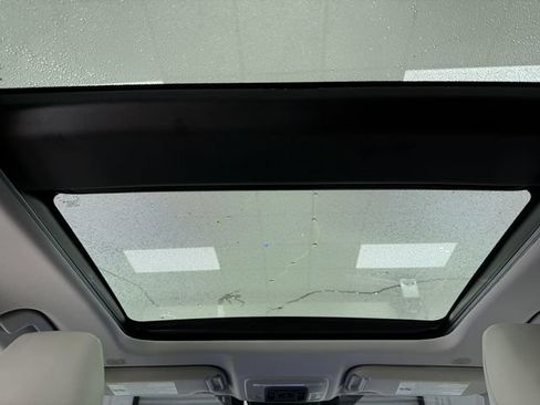 Used 2025 Toyota Camry XLE w/ Premium Package FWD image 34