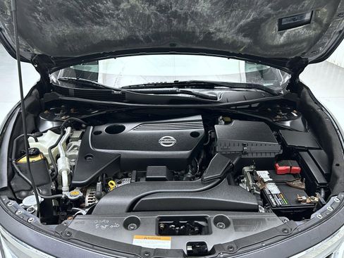 Used 2013 Nissan Altima 2.5 SV image 24