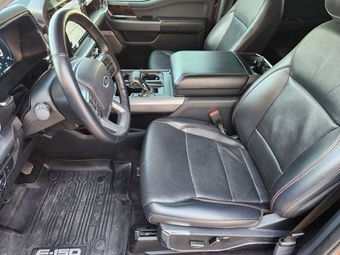 Used 2021 Ford F150 Lariat image 12