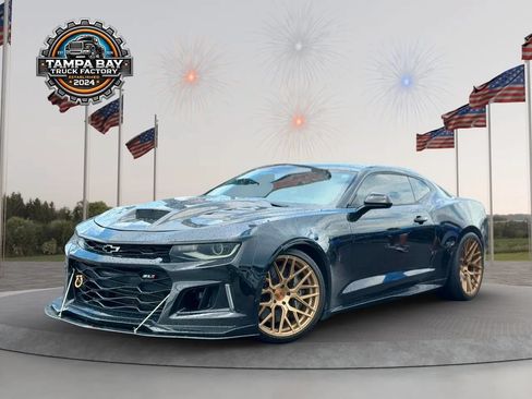 Used 2018 Chevrolet Camaro ZL1 RWD image 1