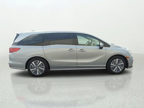 Used 2018 Honda Odyssey Elite image 8