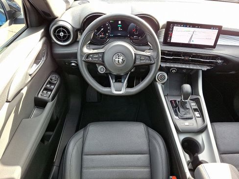 Used 2024 Alfa Romeo Tonale Veloce w/ Active Assist Package image 11