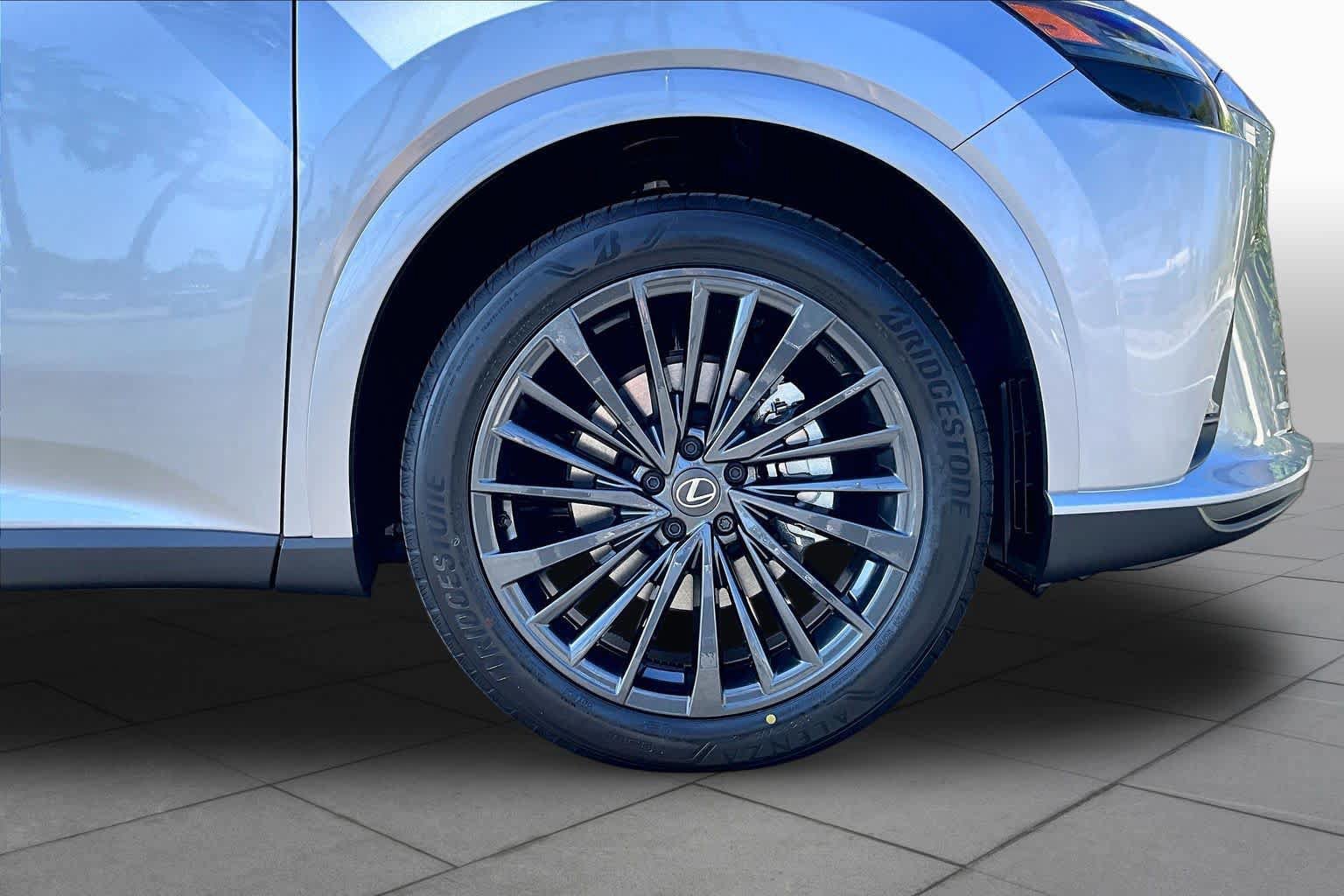 New 2026 Lexus RX 350 Premium FWD image 9