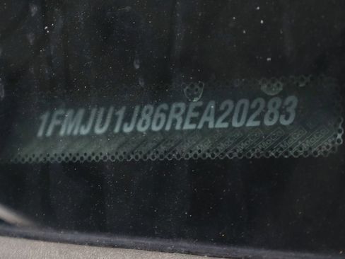 Certified 2024 Ford Expedition XLT AWD/4WD image 33