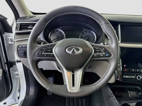 Used 2023 INFINITI QX50 Luxe AWD/4WD image 12