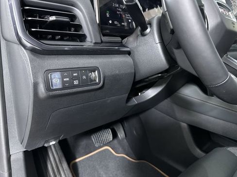 New 2026 GMC Terrain AT4 w/ Convenience Package III AWD/4WD image 18