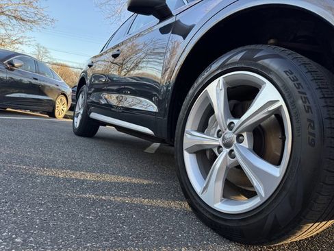 Used 2020 Audi Q5 2.0T Premium Plus w/ Premium Plus Package image 9