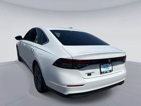 Certified 2023 Honda Accord EX image 6