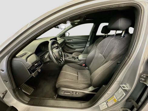 Used 2023 Honda Accord Sport image 13