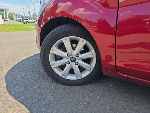 Used 2013 Ford Fiesta SE FWD image 13