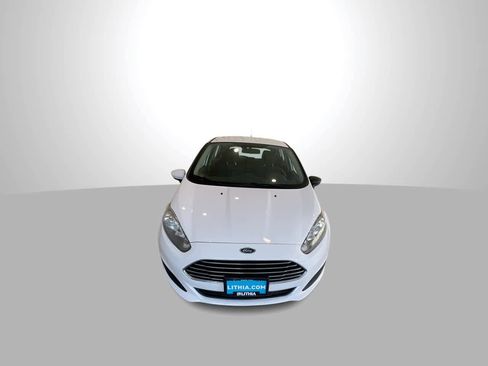Used 2019 Ford Fiesta SE image 3