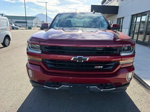 Used 2018 Chevrolet Silverado 1500 LT w/ All Star Edition AWD/4WD image 2
