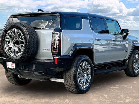 Used 2025 GMC Hummer EV 3X AWD/4WD image 4