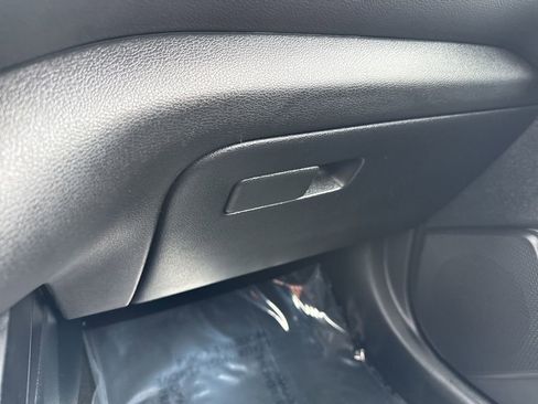 Used 2023 Kia Soul LX FWD image 28